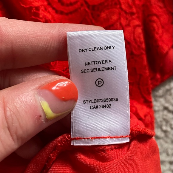 Cynthia Steffe Red-Orange Lace Sheath Dresz - Picture 7 of 9